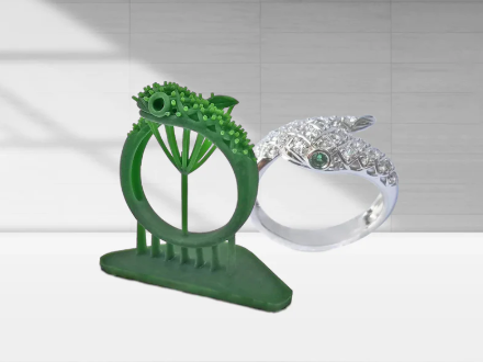 Resin casting jewelry